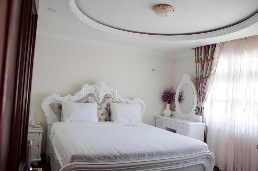 Hoa Sen Vang Hotel Dalat Εξωτερικό φωτογραφία