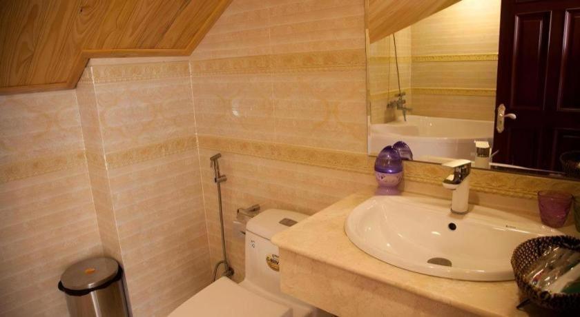 Hoa Sen Vang Hotel Dalat Εξωτερικό φωτογραφία